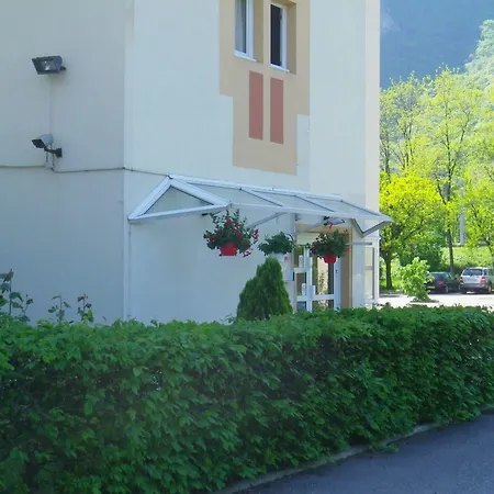 Amys Hotel 2*